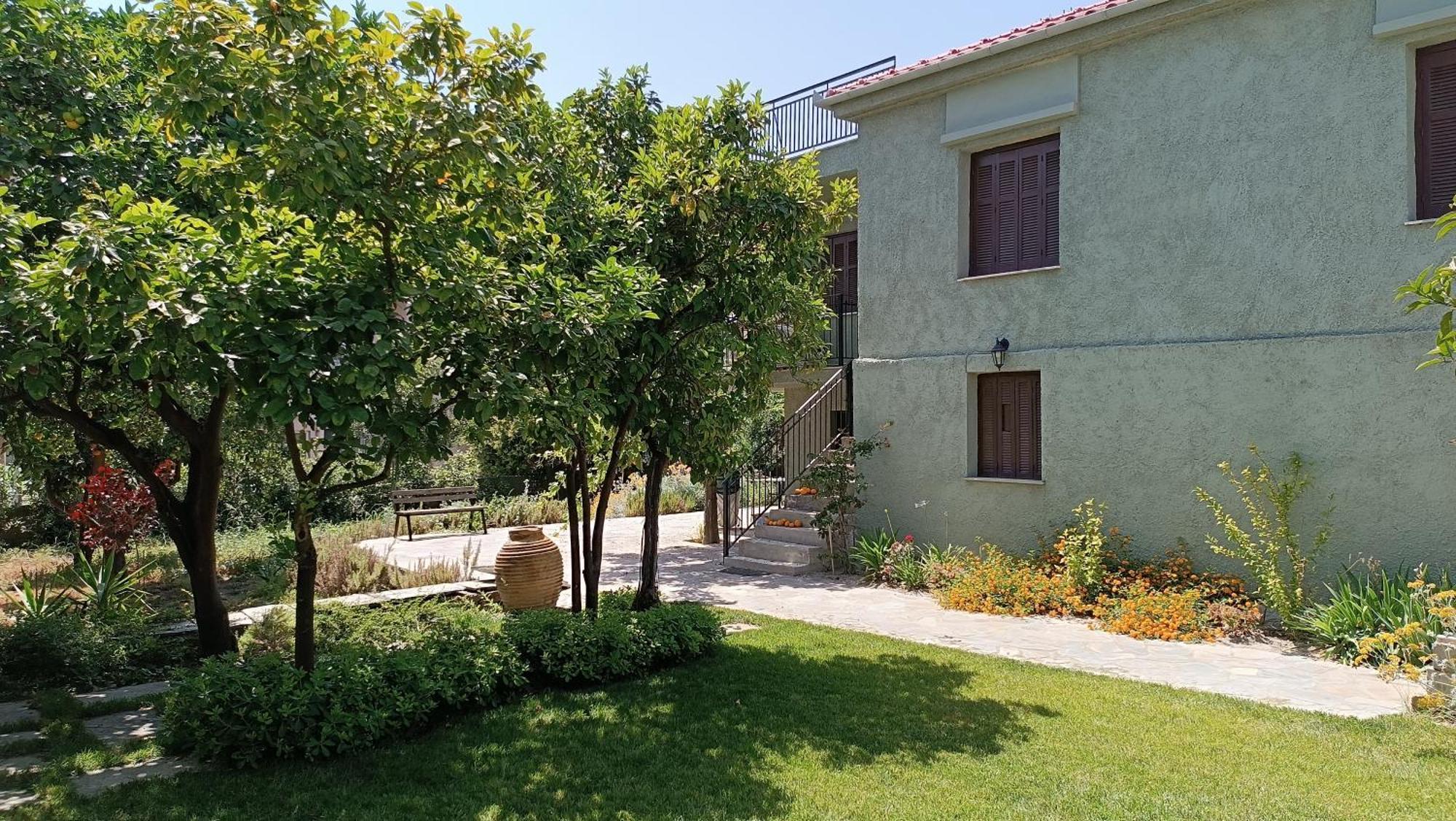 Betty'S Garden House Βίλα Νέα Αγχίαλος Εξωτερικό φωτογραφία